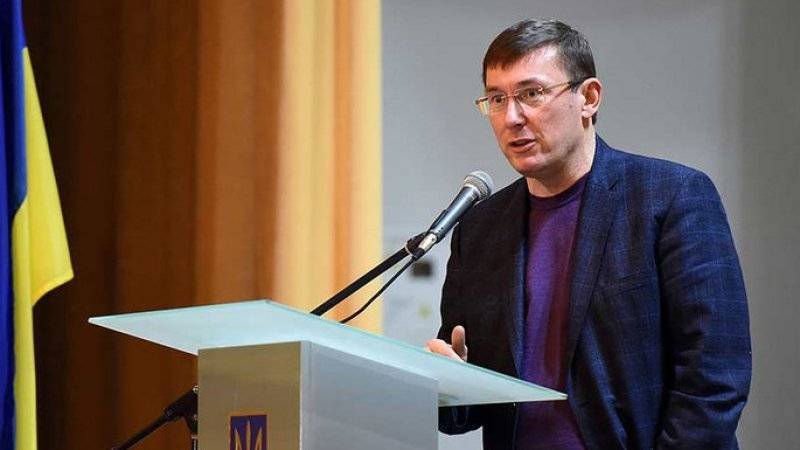 Владимир Путин - Юрий Луценко - Оливер Стоун - Генпрокурор Украины пообещал наказать канал «112 УКРАИНА» за показ фильма Стоуна - polit.info - Россия - США - Украина