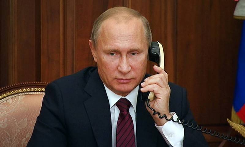 Владимир Зеленский - Владимир Путин - Дмитрий Песков - Путин провел телефонный разговор с Зеленским - topwar.ru - Россия - Украина - Крым - Минск - Псков