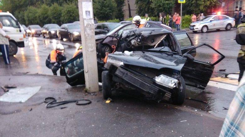 Девушка пострадала в жестком ДТП в Серпухове | РИА «7 новостей» - 7info.ru - Москва - Самара