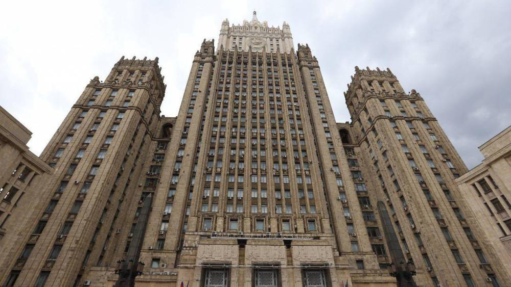 Муаммар Каддафи - МИД РФ окажет помощь задержанным россиянам в Ливии - politexpert.net - Россия - Ливия