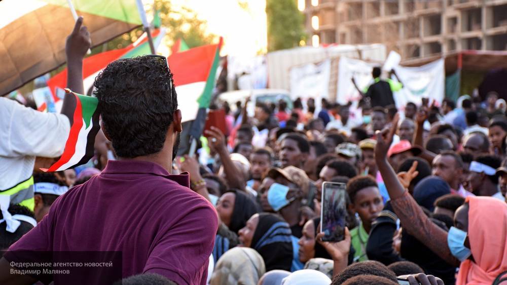 Омар Аль-Башира - Напряжение населения Судана растет в связи с сообщениями о перевороте - newinform.com - Судан - г. Хартум