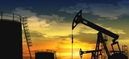 Джером Пауэлл - Цены на нефть взлетели на резком сокращении запасов в США - rusjev.net - США - Англия - Лондон - Иран - Голландия