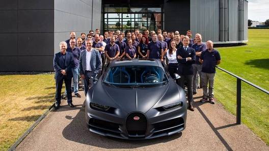 Bugatti выпустила 200-й Chiron и показала процесс производства гиперкара - newtvnews.ru - Швейцария - Франция