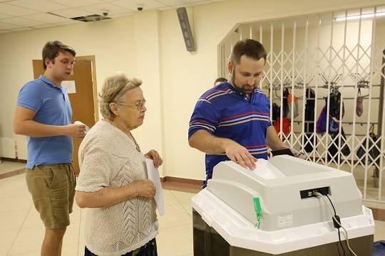 Валентин Горбунов - Глава Мосгоризбиркома отметил непредвзятое отношение УИК к кандидатам - versia.ru - Москва - Россия