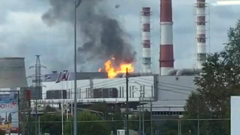 Движение транспорта в Мытищах ограничено из-за пожара - vm.ru - Московская обл.