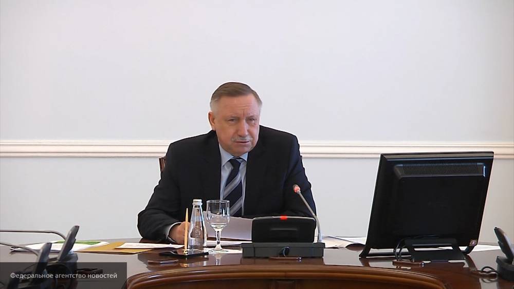 Александр Беглов - Беглов - Управляющие компании нужно лишать лицензии за некачественную работу, считает Беглов - newinform.com - Санкт-Петербург - район Центральный