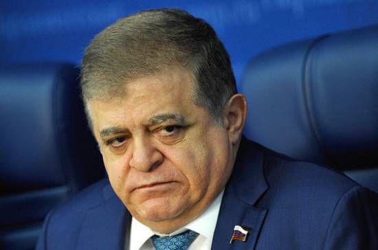 Владимир Зеленский - Владимир Путин - Петр Порошенко - Владимир Джабаров - Джабаров оценил первый телефонный разговор президентов России и Украины - pnp.ru - Россия - Украина