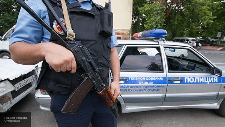 В Сочи подросток  ударил ножом в грудь незнакомую девушку и свалил ее в канаву - newinform.com - Россия - Сочи - Краснодарский край - респ. Саха - Сочи