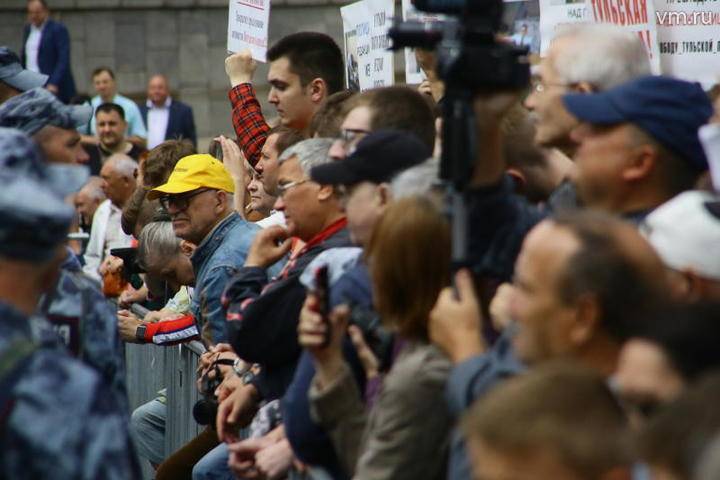 Василий Олейник - Власти Москвы предупредили о незаконности митинга оппозиции 14 июля - vm.ru - Москва