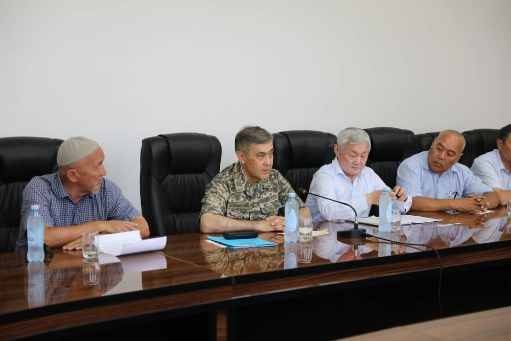 Нурлан Ермекбаев - арысцам: Мы не оставим вас наедине с проблемами - nur.kz - Арысь