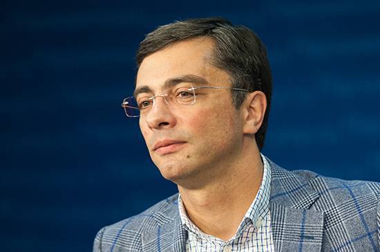 Владимир Гутенев - Алексей Гордеев - Гутенёв предложил отправлять изъятые санкционные продукты в детские дома - pnp.ru - Россия