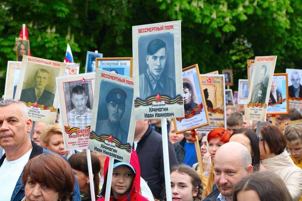 Николай Стариков - Сергей Нарышкин - Американцы решили уничтожить «Бессмертный полк» - bragazeta.ru - Россия - США - Украина - Канада - Томск