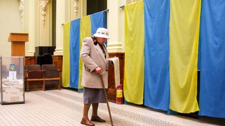 Украинский ЦИК отказал в регистрации 17 наблюдателям из России - polit.info - Россия - Украина - обл. Донецкая - Луганская обл.
