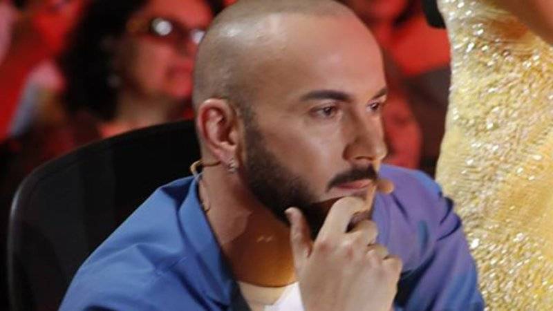 Георгий Габуния - Оскандалившийся журналист Габуния прячется от людей и вынужден ходить с охраной - riafan.ru - Россия - Грузия - Тбилиси
