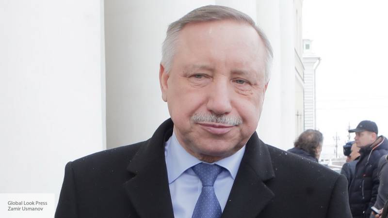 Александр Беглов - Беглов - Беглов анонсировал старт программы по борьбе с наледью на крышах домов - politros.com - Санкт-Петербург