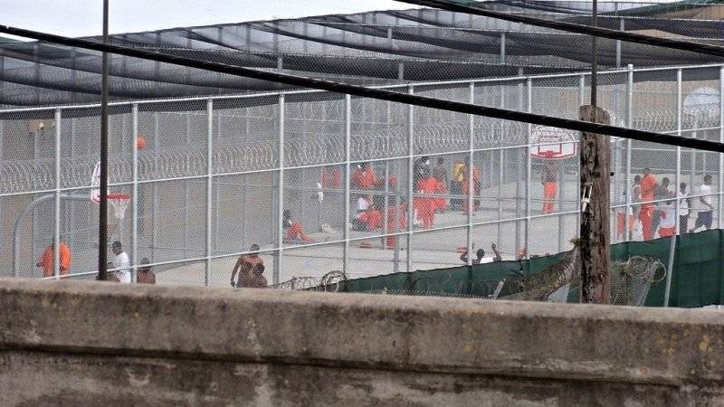 Дональд Трамп - Мануэль Лопес Обрадор - Трамп - Мать наркобарона Коротышки обратилась к Трампу с просьбой о визите в тюрьму к сыну - polit.info - США - Мексика - Нью-Йорк