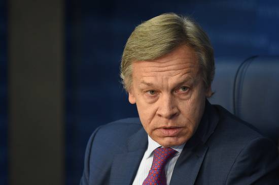 Алексей Пушков - Христя Фриланд - Джереми Хант - Сенатор Пушков назвал обстрел здания телеканала «112 Украина» вопиющим случаем - pnp.ru - Украина - Киев - Англия - Лондон - Канада