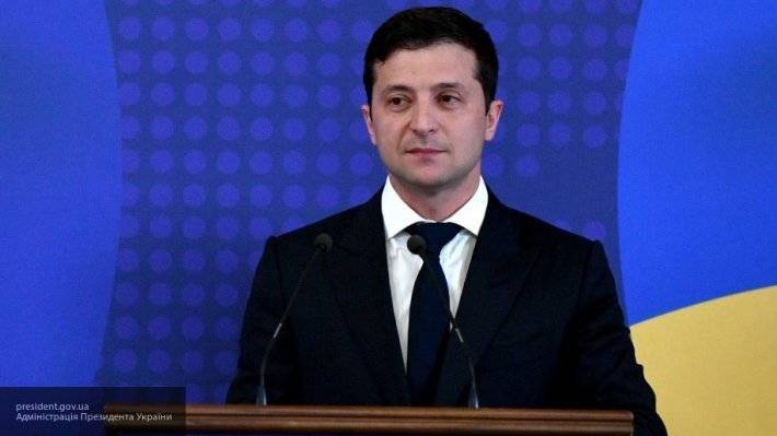 Владимир Зеленский - Владимир Путин - Михаил Погребинский - Ответ Путина на предложение Зеленского ломает расчет Киева, заявил Погребинский - newinform.com - Москва - Россия - США - Украина - Киев - Англия