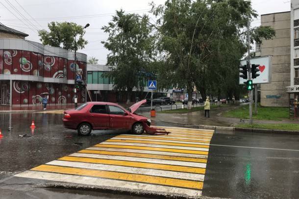 Автокресло уберегло школьника во время ДТП в столице Коми - bnkomi.ru - респ. Коми - Сыктывкар