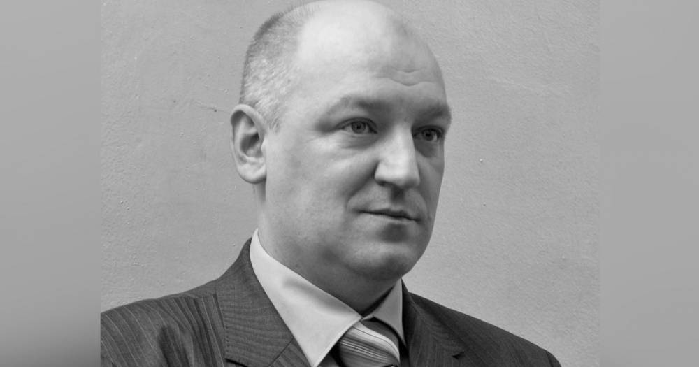 Владимир Зеленский - Владимир Путин - Юрий Гемпель - В Крыму похвалили Зеленского за решение открыть мост через Днепр на КамАЗе. - daylynews.ru - Россия - Украина