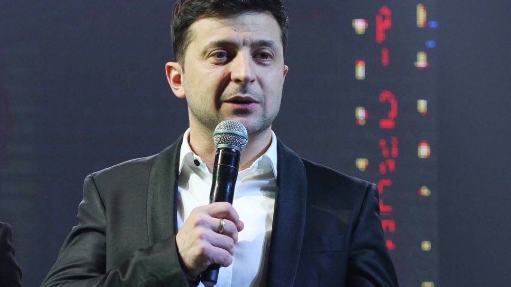 Владимир Зеленский - Александр Власов - "Я идиот?": Зеленский поймал главу фискальной службы на публичном вранье и велел уволиться - tsargrad.tv - Украина - Волынская обл. - Черновицкая обл. - Львовская обл. - Закарпатская обл.