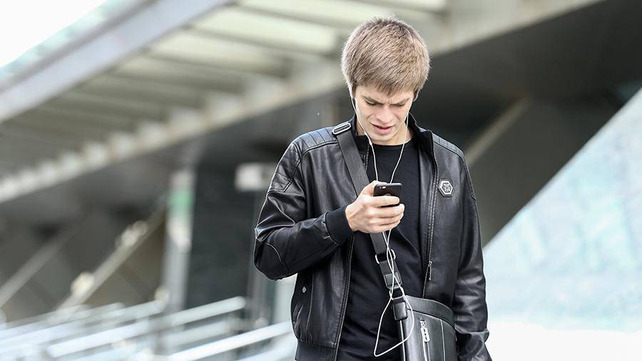 Абоненты «Билайна» пожаловались на сбои в работе оператора - iz.ru - Москва - Смоленск - Санкт-Петербург - Новосибирск - Нижний Новгород - Тюмень - Казань - Самара
