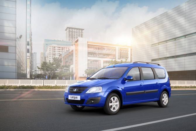 Lada Largus - Цена LADA Largus за два года выросла на 61 тыс. рублей - autostat.ru