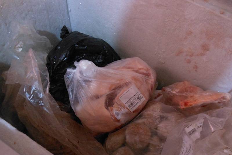 Посетителей одного из улан-удэнских кафе потчевали подозрительной свининой - infpol.ru - Россия - Иркутская обл. - респ.Бурятия