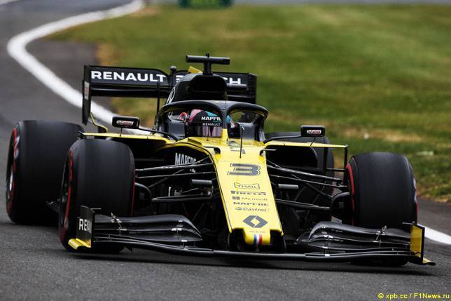 Нико Хюлкенберг - В Renault рассчитывают двумя машинами заработать очки - все новости Формулы 1 2019 - f1news.ru - Англия
