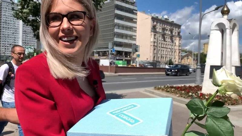Любовь Соболь - Алексей Навальный - Юриста ФБК Соболь сняли с выборов в Мосгордуму из-за поддельных подписей - polit.info - Москва - Москва