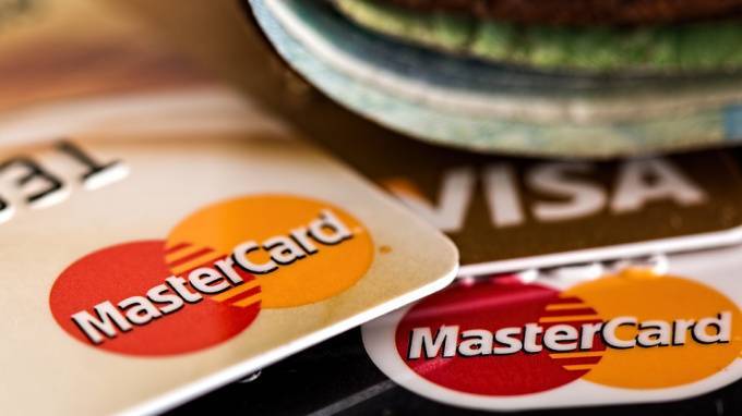 Михаил Беляев - Алексей Иванов - Эксперт:&nbsp;Visa и MasterCard пойдут&nbsp;на юридические уловки при риске ухода из России&nbsp; - piter.tv - Россия