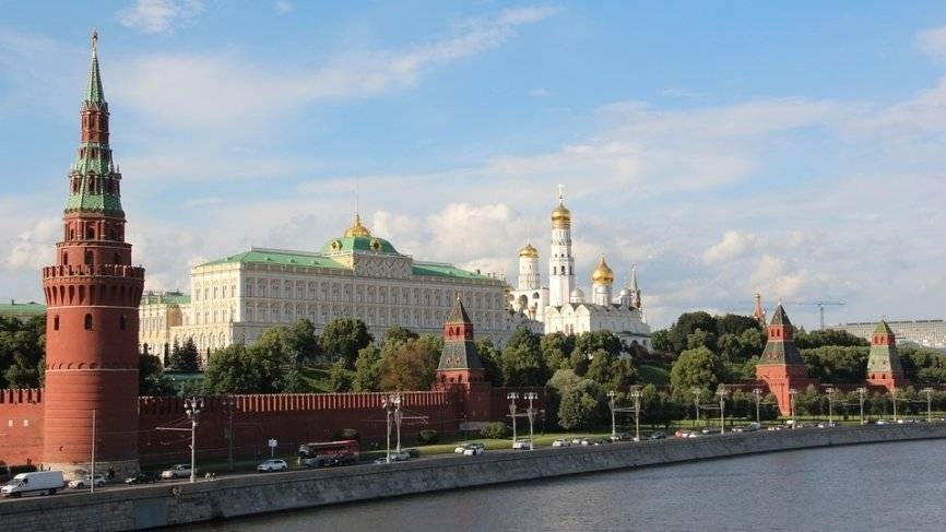 Владимир Путин - Джордж Сорос - Спецслужбы США и Британии готовят серию фейков о российской власти - riafan.ru - Москва - Россия - США - Англия