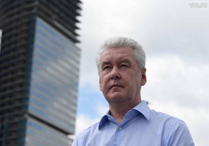 Сергей Собянин - Сергей Собянин пригласил москвичей на прогулку по Якиманской набережной - vm.ru - Москва - Благоустройство