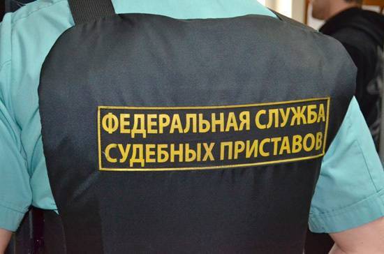 Число невыездных должников достигло 3% взрослого населения России - pnp.ru - Россия - Красноярский край - респ. Татарстан - респ. Ингушетия - Челябинская обл. - респ. Коми - респ. Алтай - Амурская обл. - Приморье край - Кировская обл. - респ. Алания - Астраханская обл. - Ростовская обл. - Магаданская обл. - Мурманская обл. - Ярославская обл. - Волгоградская обл. - респ. Кабардино-Балкария - Самарская обл. - респ. Хакасия - Липецкая обл.