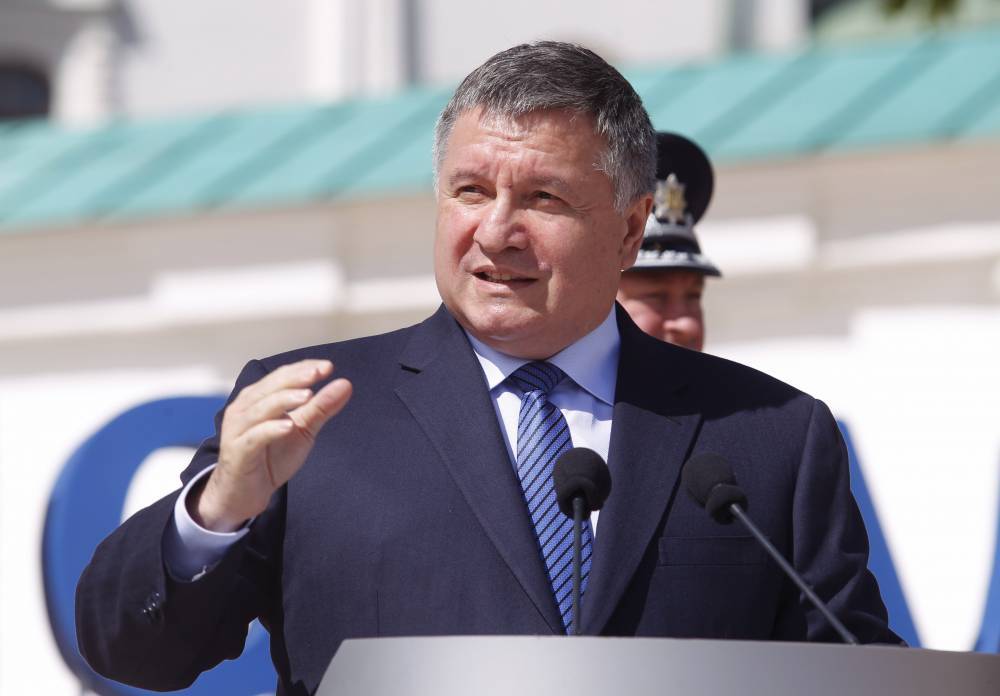 Петр Порошенко - ЦИК Украины отказал в регистрации 17 россиян наблюдателями на выборах. РЕН ТВ - ren.tv - Украина - обл. Донецкая - Луганская обл.
