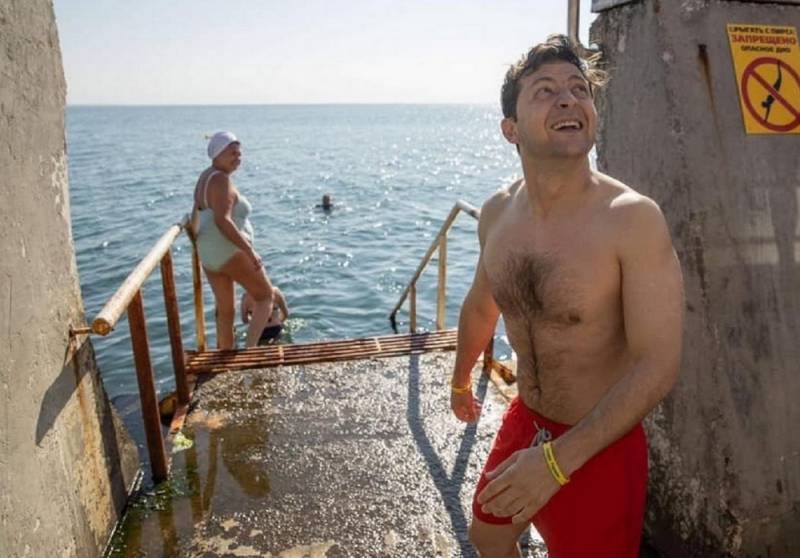 Владимир Зеленский - Андрей Богдан - «Аж сердце радуется!»: Зеленский в красных плавках восхитил украинцев - topcor.ru - Одесса