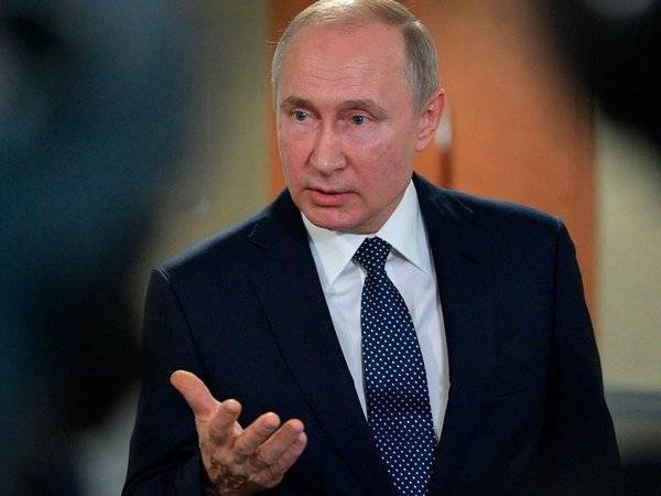 Владимир Путин - Джордж Сорос - СМИ узнали о планах наводнить СМИ фейковыми новостями о Путине - polit.ru - Россия - США - Англия - Великобритания