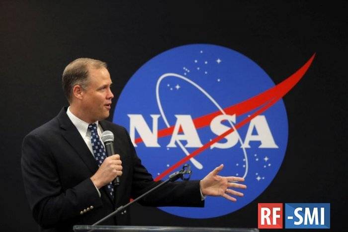 Джеймс Брайденстайн - В NASA объяснили, почему американцев нет на Луне и Марсе - rf-smi.ru