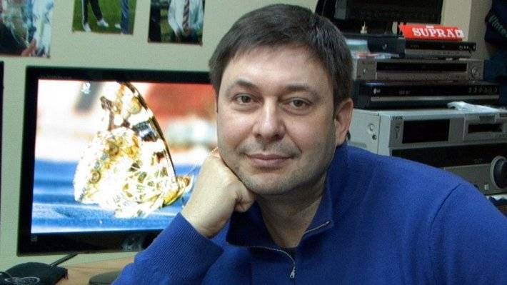 Дмитрий Песков - Кирилл Вышинский - Лариса Сарган - Песков - Кремль внимательно следит за ситуацией вокруг Вышинского - polit.info - Россия - Украина - Киев - ДНР - ЛНР