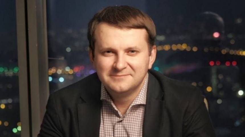 Максим Орешкин - Видео: Орешкин рассказал о поездке в Тольятти за рулем Lada Xray - 5-tv.ru - Москва - Россия - Нижний Новгород - Казань - Самара - Чебоксары - Тольятти