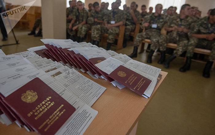 Арцрун Ованнисян - Военнослужащий ВС Армении отказывается возвращаться на службу после лечения - ru.armeniasputnik.am - Армения - Азербайджан