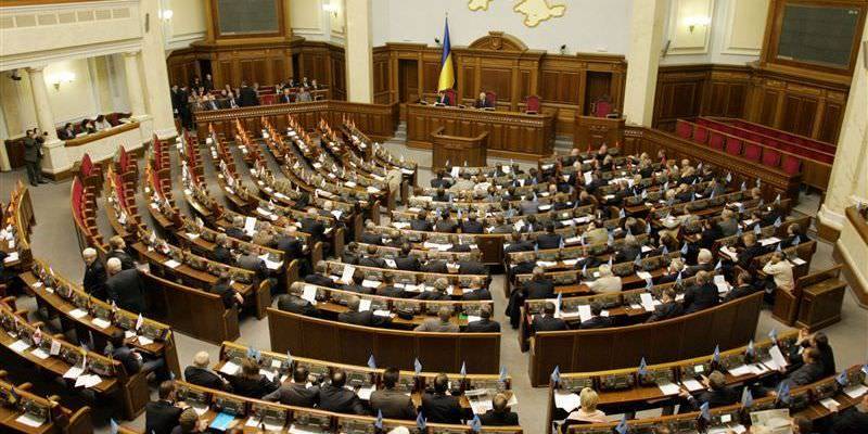 Петр Порошенко - Владимир Фесенко - Политолог рассказал, сколько просуществует новый украинский парламент и когда ждать новые выборы - news-front.info - Украина