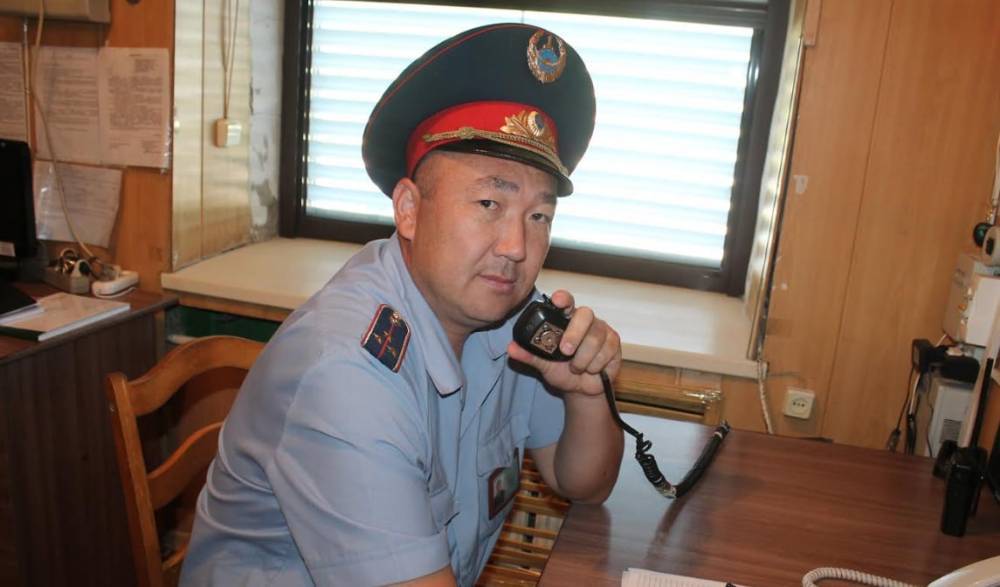 Полицейский вытащил трех тонущих сестер из Иртыша - nur.kz - Павлодарская обл.