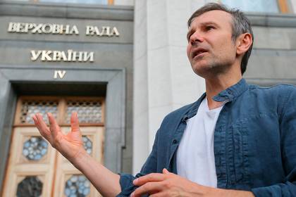 Дмитрий Медведев - Святослав Вакарчук - Виктор Медведчук - Юрий Бойко - Вадим Рабинович - Алексей Миллер - Вакарчук предложил сажать за переговоры с Россией - lenta.ru - Москва - Россия - Украина - Киев