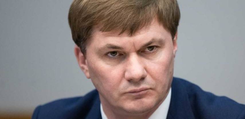 Владимир Зеленский - Александр Власов - И.о. главы ГФС написал заявление об увольнении - abcnews.com.ua - Украина - Волынская обл. - Львовская обл. - Закарпатская обл.