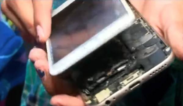 iPhone взорвался в руках 11-летней девочки. Видео - cnews.ru - США - Гонконг - шт.Флорида - шт. Калифорния