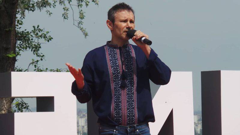 Святослав Вакарчук - Лидер «Голоса» вознамерился увековечить себя в уголовном «Акте Вакарчука» - politnavigator.net - Москва - Россия - США - Украина - Киев