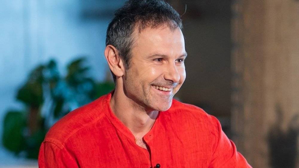 Дмитрий Медведев - Святослав Вакарчук - Виктор Медведчук - Юрий Бойко - Тарас Козак - Вакарчук предложил сажать переговорщиков с Россией на 15 лет - riafan.ru - Россия - США - Украина - Киев - ДНР - ЛНР