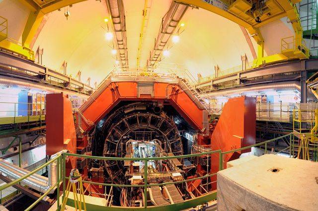 В CERN открыли новую частицу - aif.ru - Россия - Новосибирск