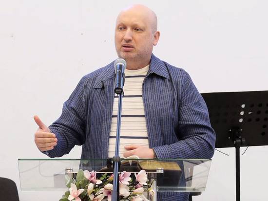 Петр Порошенко - Александр Турчинов - Турчинов раскрыл способ уничтожения Крымского моста Украиной - vestirossii.com - Россия - Украина - Киев
